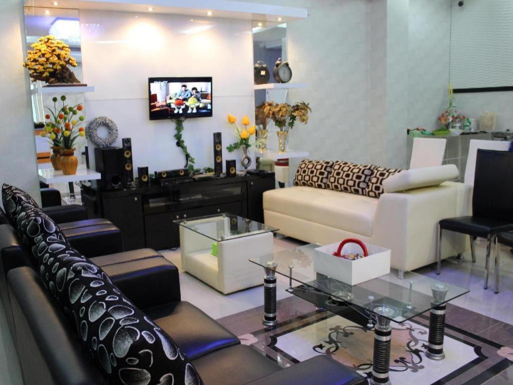 Rene Hotel Jogyakarta Zewnętrze zdjęcie
