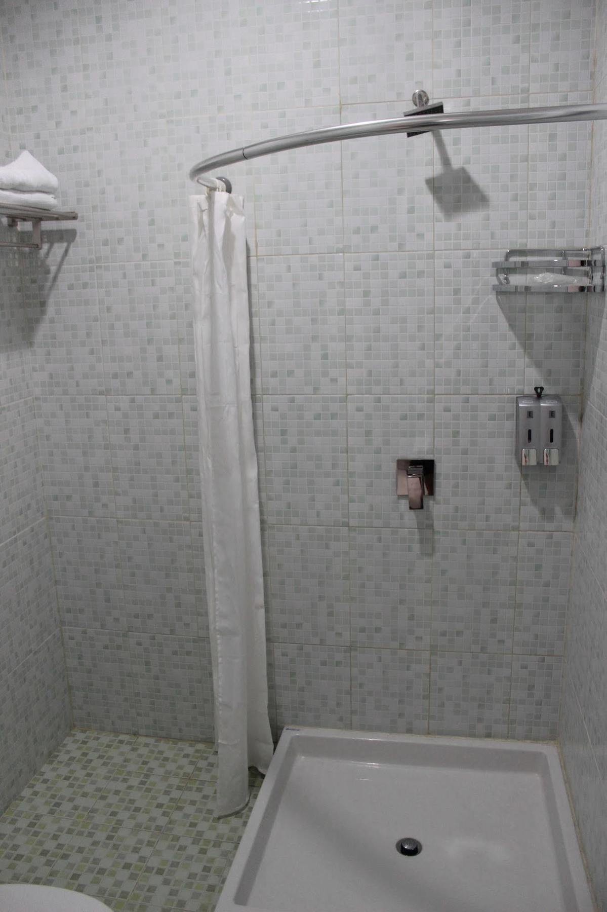 Rene Hotel Jogyakarta Zewnętrze zdjęcie