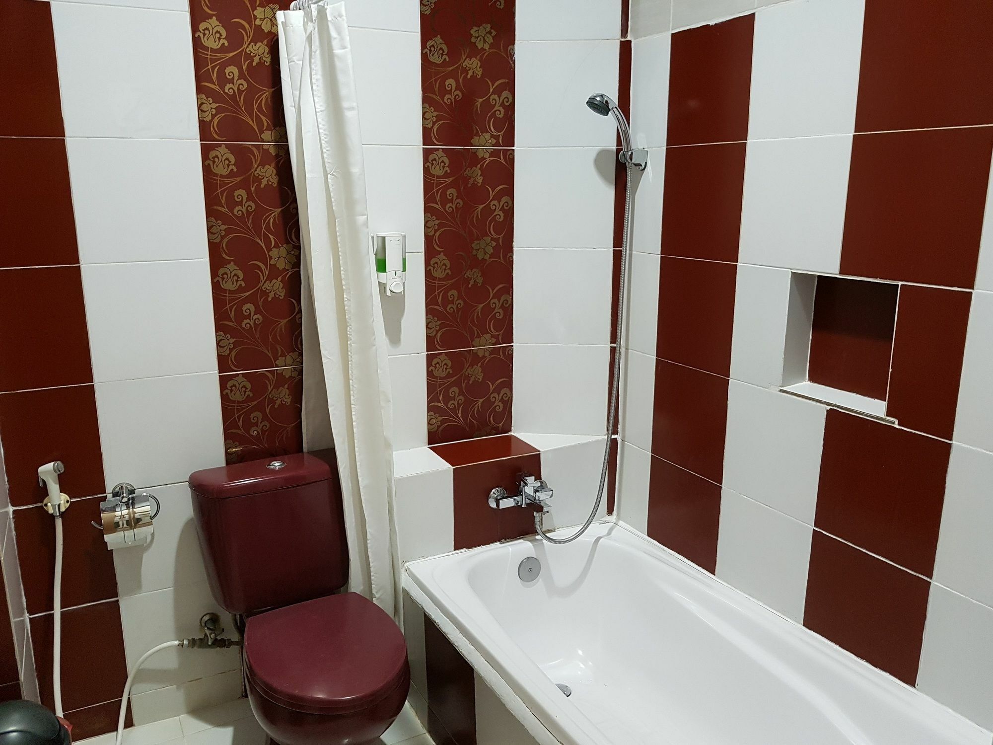 Rene Hotel Jogyakarta Zewnętrze zdjęcie