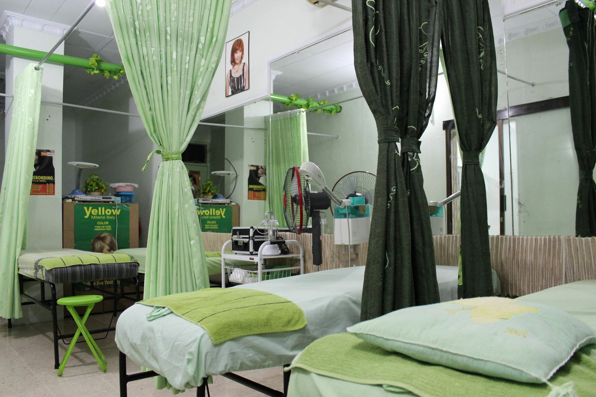 Rene Hotel Jogyakarta Zewnętrze zdjęcie